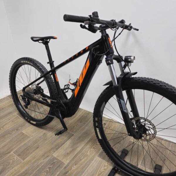 KTM Macina Team hardtail