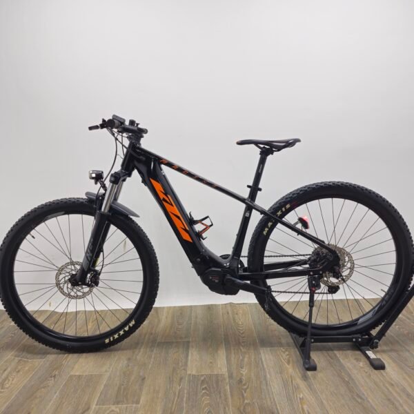 KTM Macina Team hardtail