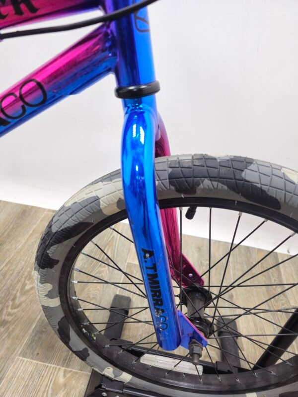 BMX  اطار عسكري 7 الوان