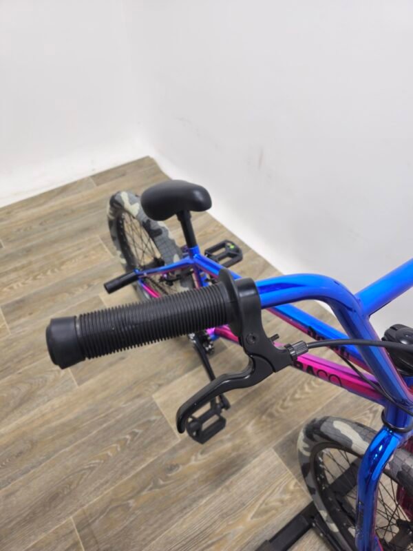 BMX  اطار عسكري 7 الوان
