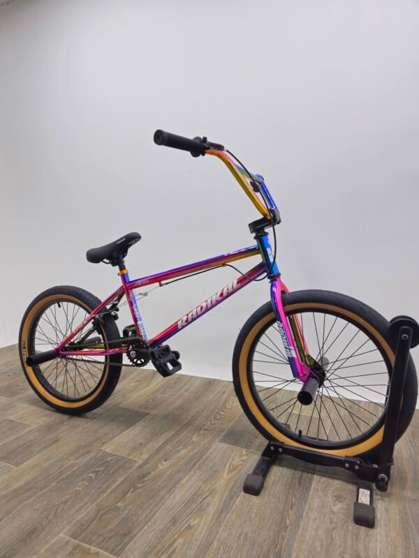 BMX  اطارات سوداء 7 الوان