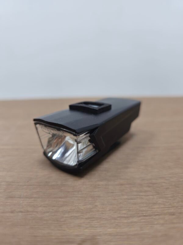 لايت+بك لايت