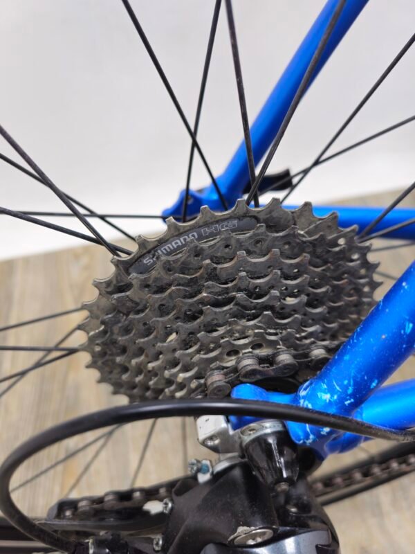 giant escape (gravel)