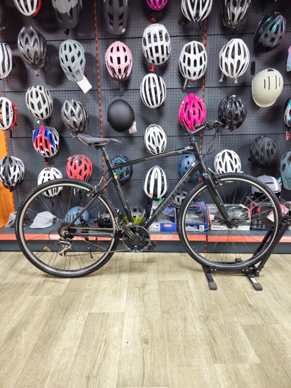 Bianchi c-sport Large دراجة هجينة