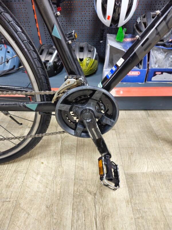 Bianchi c-sport Large دراجة هجينة