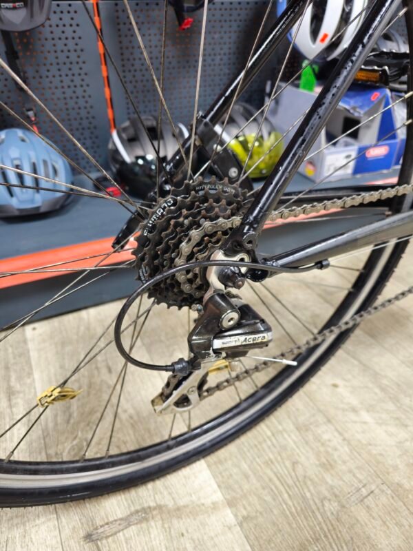Bianchi c-sport Large دراجة هجينة