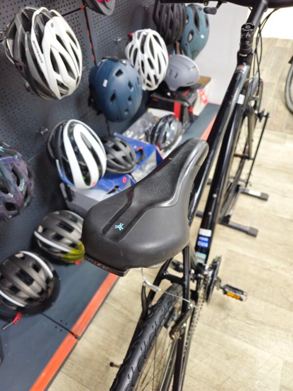 Bianchi c-sport Large دراجة هجينة